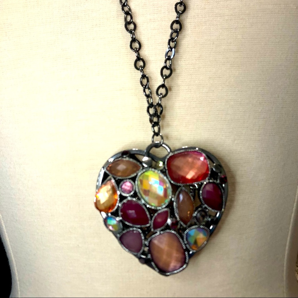 Chunky Rhinestone Heart Necklace